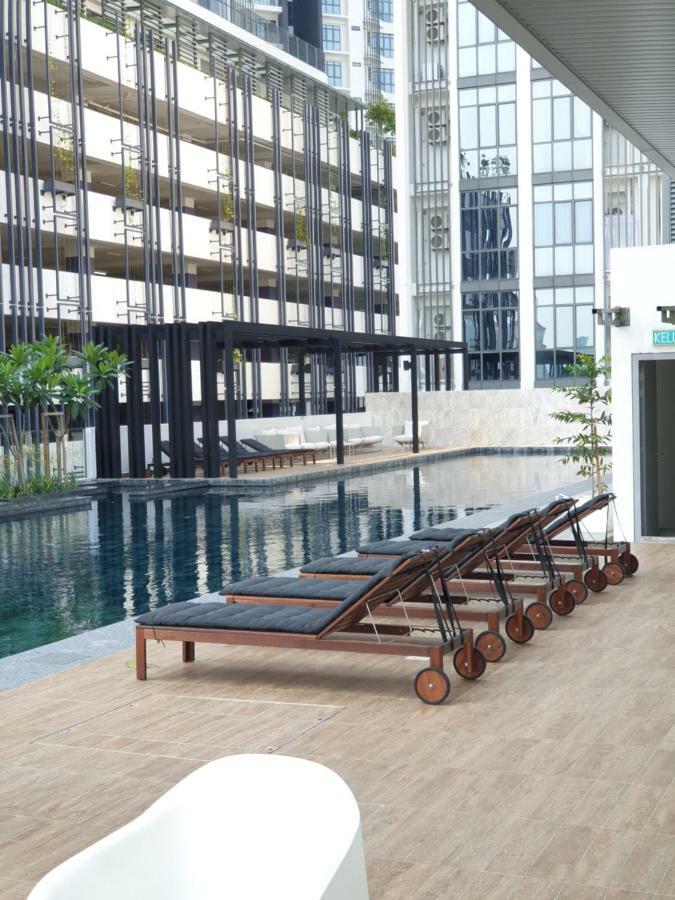 Vivo Suites By Subhome Kuala Lumpur Exteriör bild