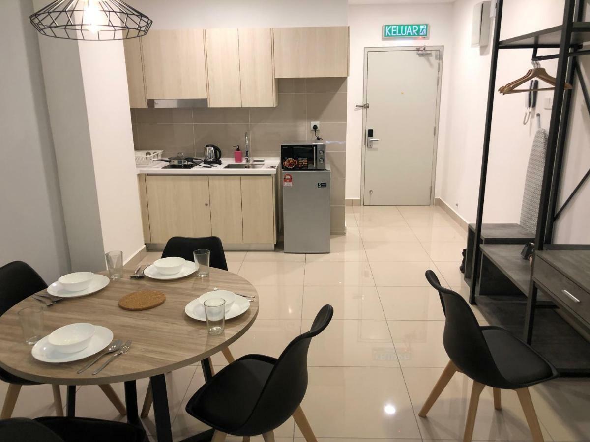 Vivo Suites By Subhome Kuala Lumpur Exteriör bild